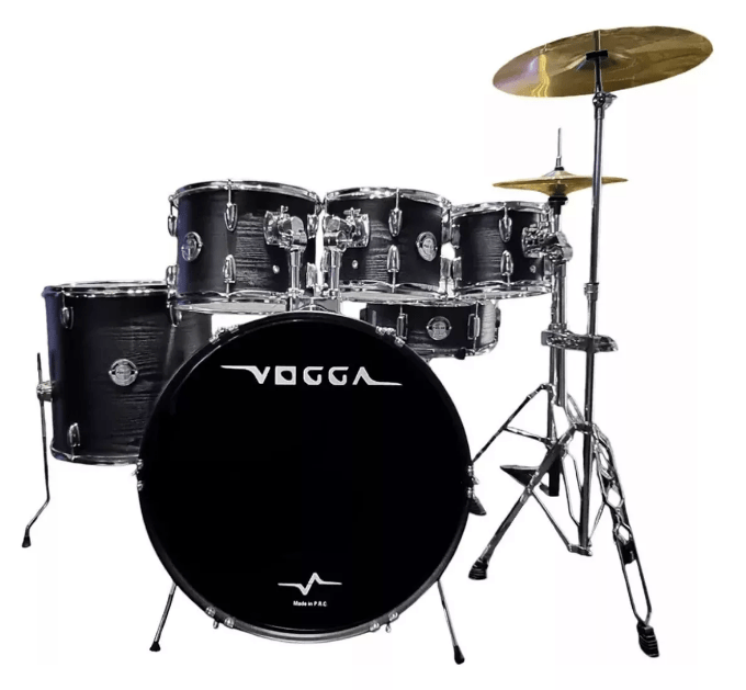 Bateria VOGGA com 3 tons, banco, pedal, pratos, baqueta PULSE - MODELO: VPD-220 Bumbo 20",  COR: MTB(Matte Black) 